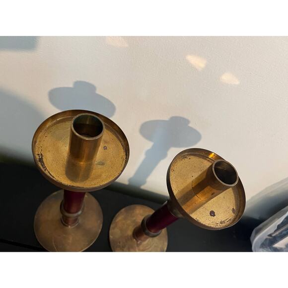 S/2 Vintage 1995 Brass and Wood Candlesticks - Picture 3 of 5